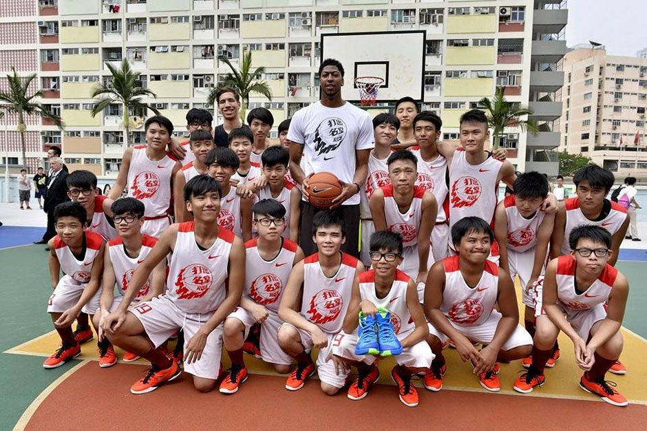 Anthony Davis Tours China For Nike Bball 02