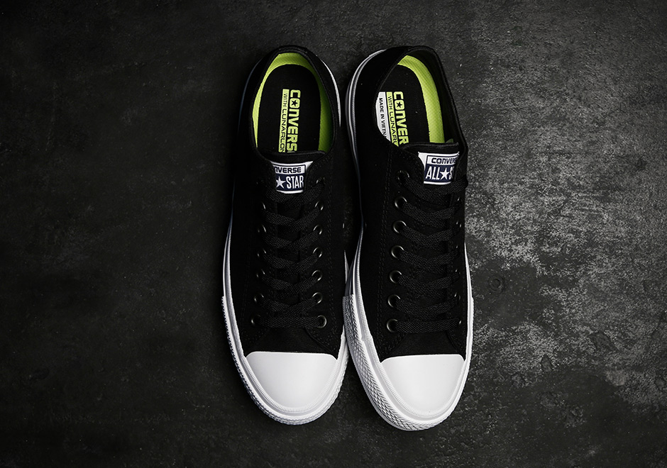 Converse Chuck 2 Shoes 4