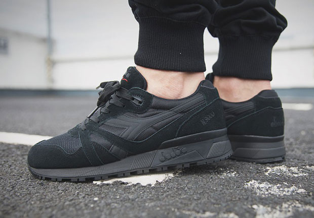 The Diadora N9000 Goes All Black