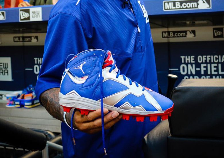 Carl Crawford Reminds Us All That He Still Gets Sick Air Jordan PEs