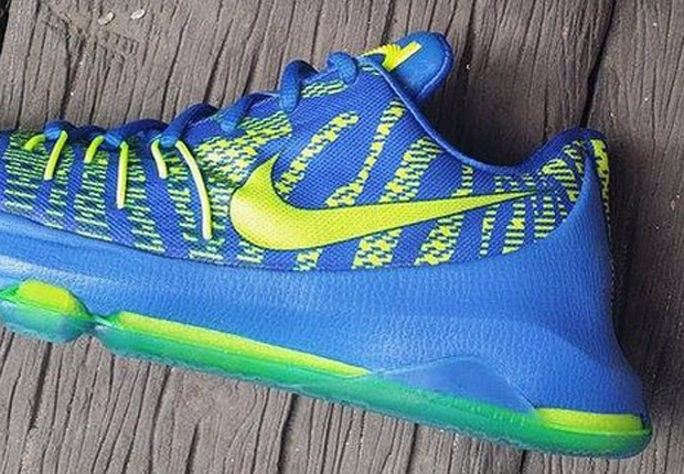 Nike KD 8 "Hyper Cobalt"