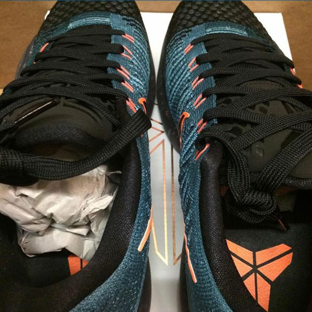 Kobe 10 Elite Low Atomic Teal 2