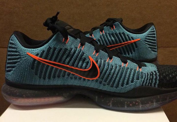 Kobe 10 Elite Low Atomic Teal