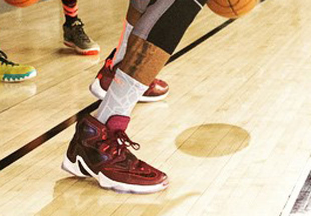 Lebron 13 Cavs