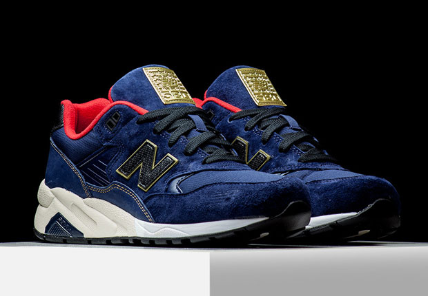 New Balance MT580 “Pinball”