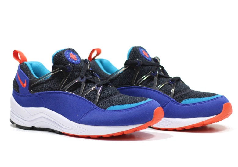 The Nike Air Huarache Light “Ultramarine” Just Hit The U.S. Market