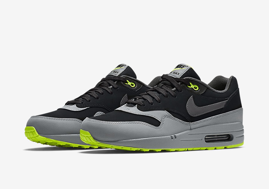 Nike Air Max 1 "Neon"