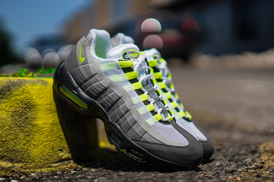 Nike Air Max 95 Og Neon Release Date Reminder 02