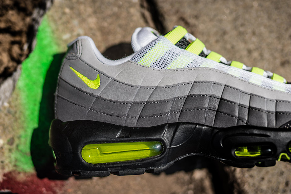 Nike Air Max 95 Og Neon Release Date Reminder 06