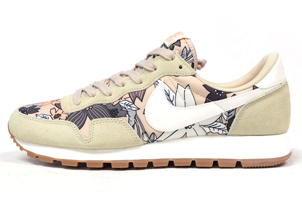 Nike Air Pegasus 83 Aloha Beige 1