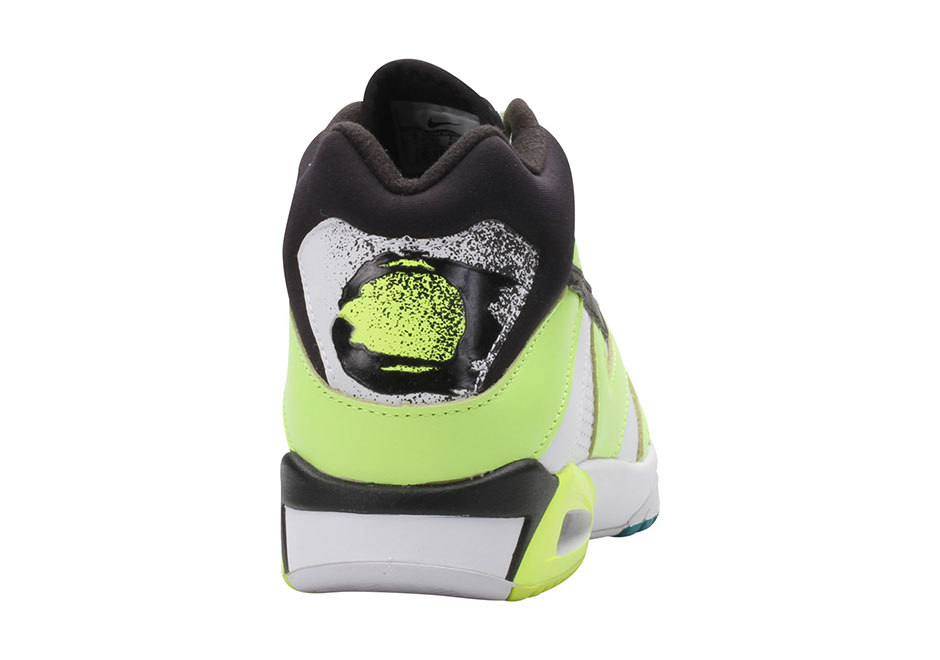 Nike Air Tech Challenge 3 Volt Mens 4