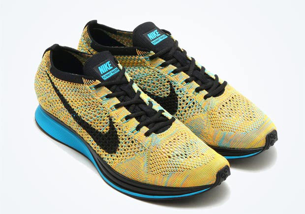 Nike Flyknit Racer Sherbet 01