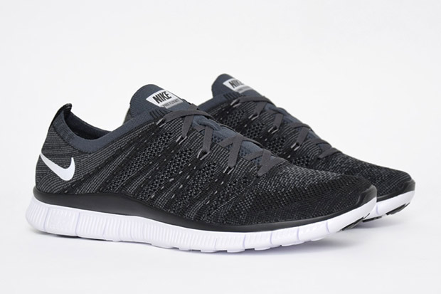 Nike Free Flyknit Nsw Black White 03