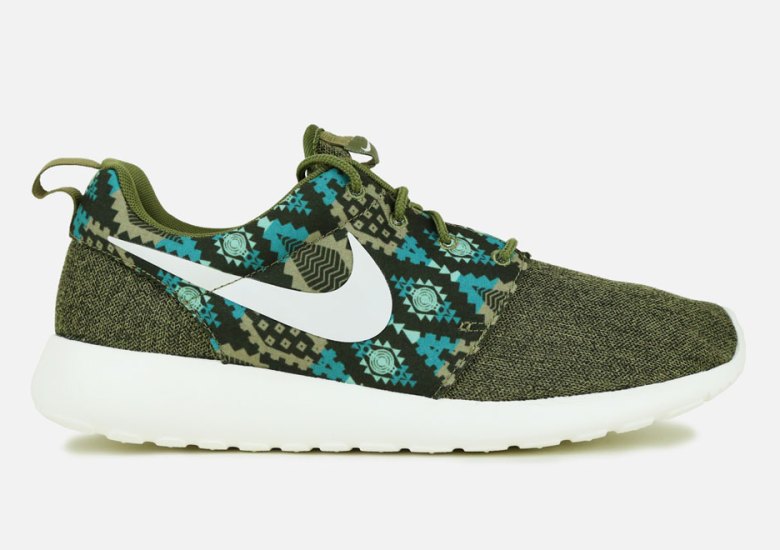 Nike Roshe Run “Aztec Print”