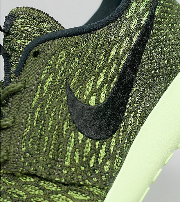 Nike Roshe Run Flyknit Womens Green Envy 05