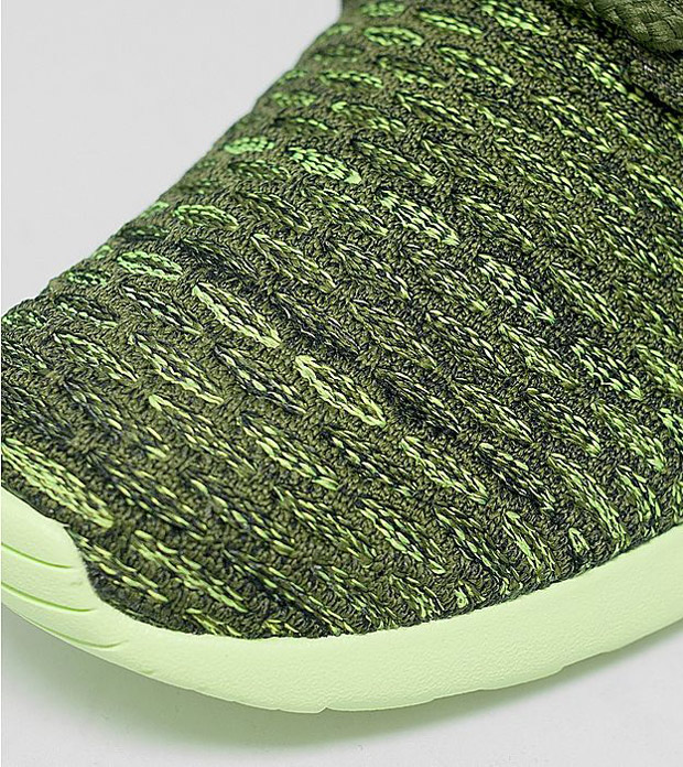 Nike Roshe Run Flyknit Womens Green Envy 06