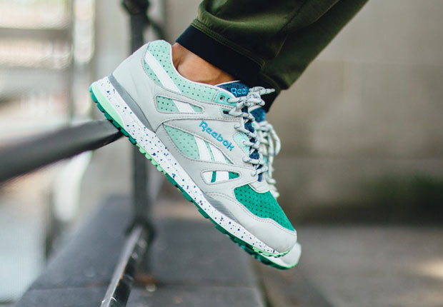 Sneaker Politics Reebok Ventilator Lakes Pack 02