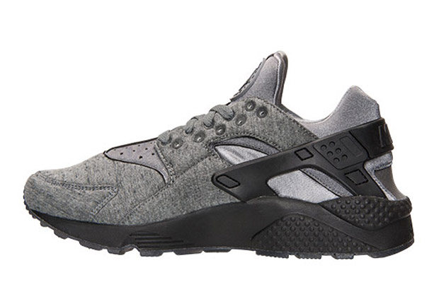 Tech Fleece Nike Huarache Coming Soon 03