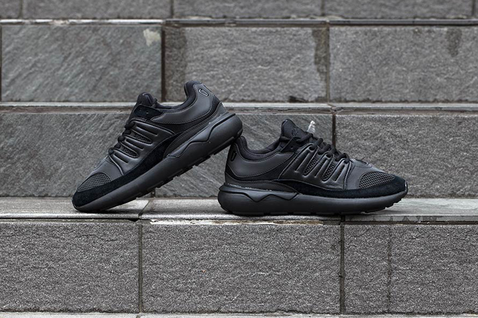 Adidas Originals Tubular 93 Og Black White 05