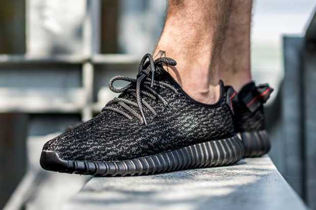 Adidas Yeezy 350 Boost Black Release Reminder 01