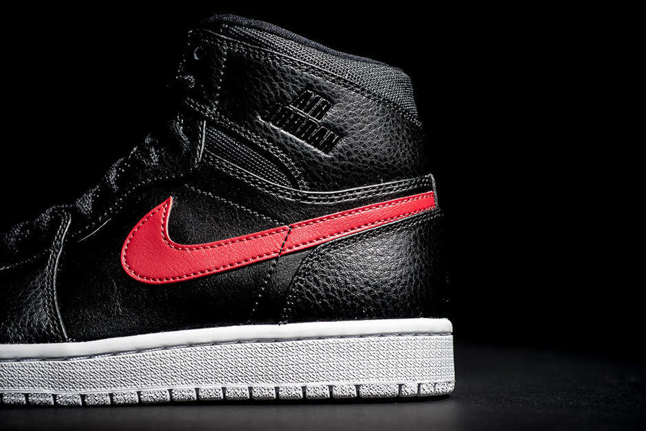 Air Jordan 1 Rare Air Bred Available 09