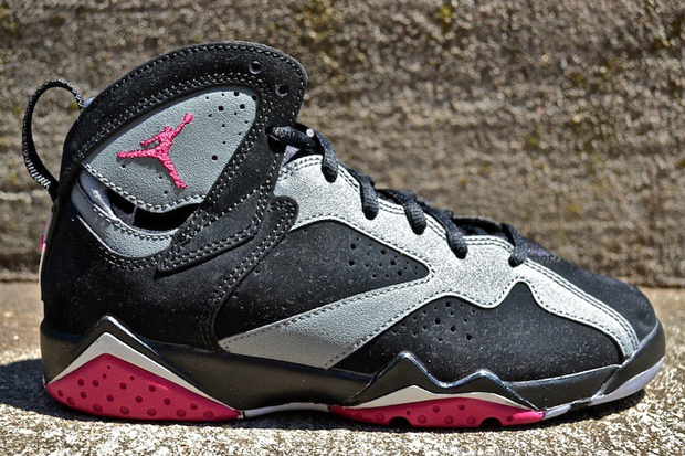 Air Jordan 7 Gs Fuchsia Flash Release Reminder 02