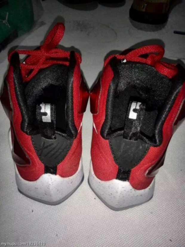 Lebron 13 Bred 1