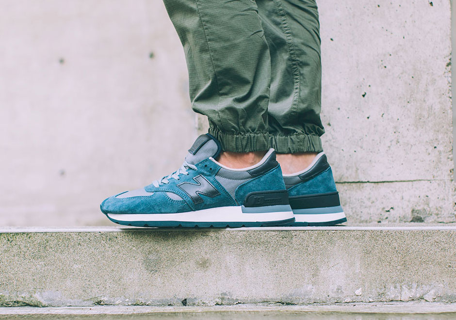 New Balance 990 Navigation Blue