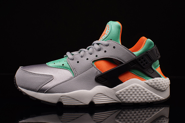 Nike Air Huarache Miami Vibes Available 03