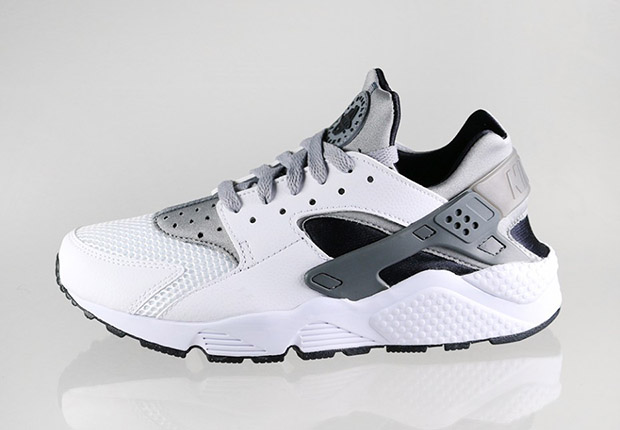 Nike Air Huarache White Black Grey Spurs 3