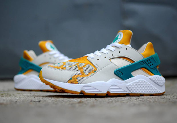 Nike Air Huarache Woven Toe Light Bone 2