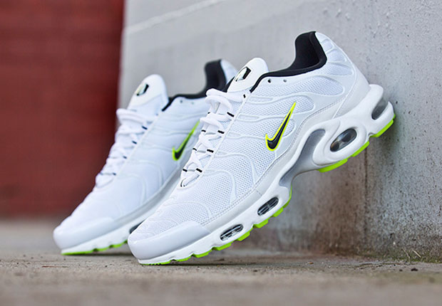 Nike Air Max Plus Eclipse White Volt 2