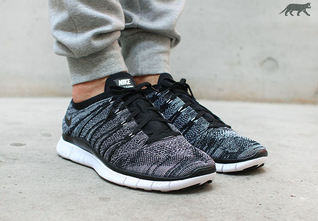 Nike Free Flyknit Nsw Oreo 2