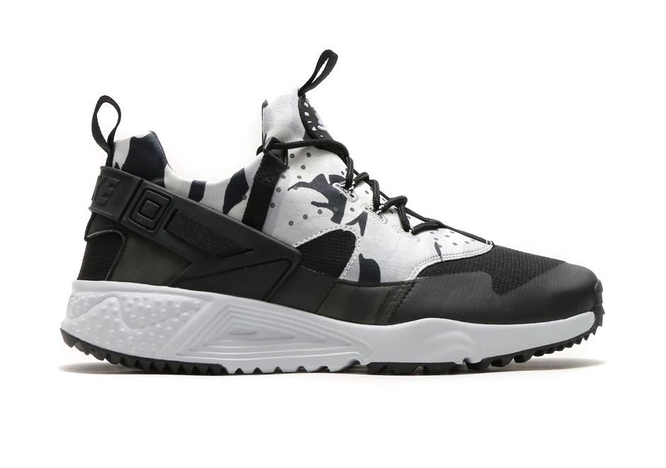 Nike Huarache Utility Black White 1