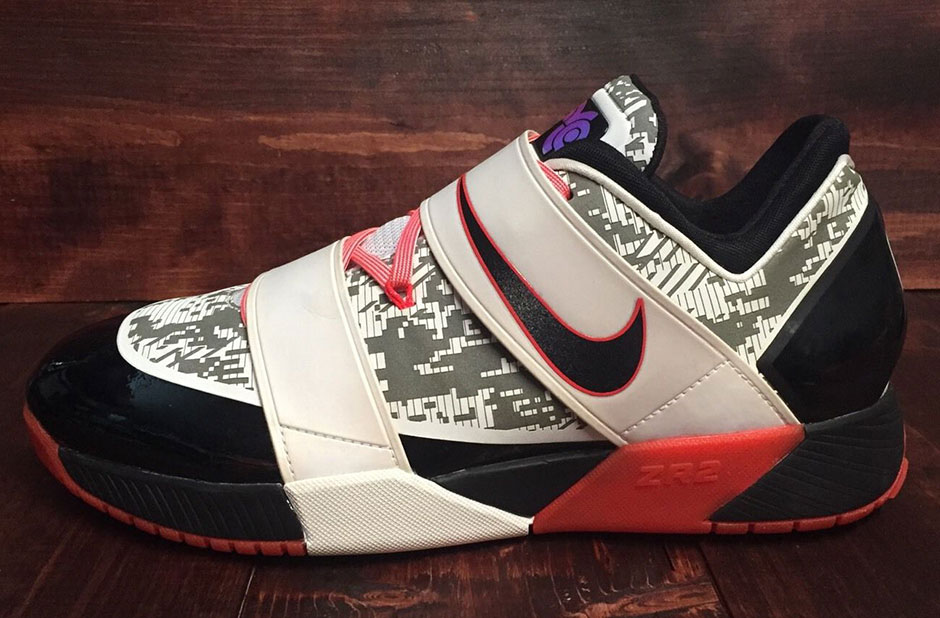 Nike Revis 2 Digi Camo 1