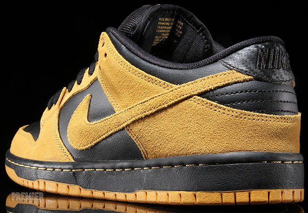 Nike Sb Dunk Low Pro University Gold Black Available 3