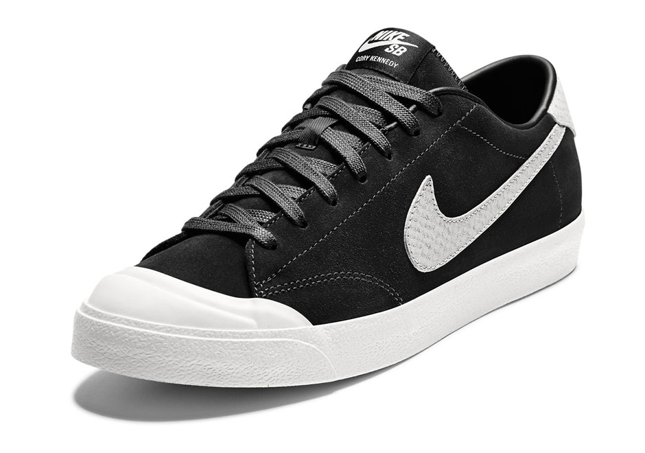 Nike Sb Zoom All Court Qs Black White Metallic Snake 01