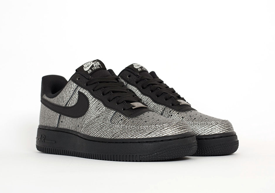 Nike Wmns Air Force 1 Low Metallic Pack 1