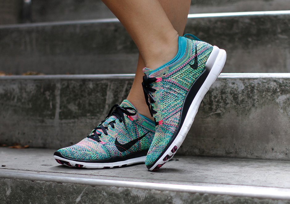 Nike Womens Free Tr Flyknit Multicolor 3