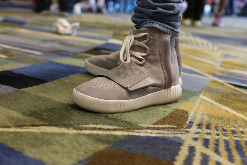 sneaker-con-detroit-august-on-feet-002