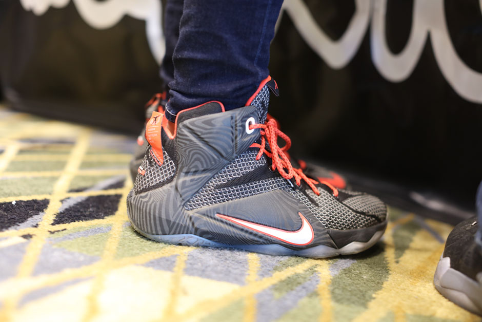 sneaker-con-detroit-august-on-feet-024