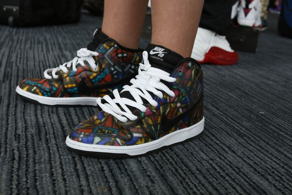 sneaker-con-detroit-august-on-feet-083