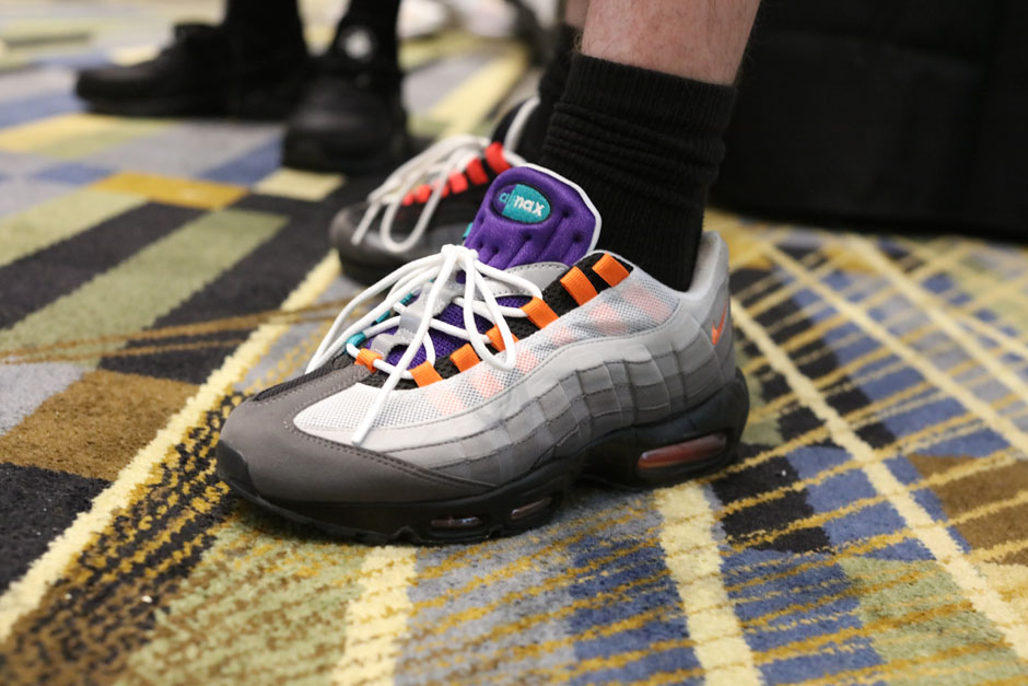 sneaker-con-detroit-august-on-feet-088