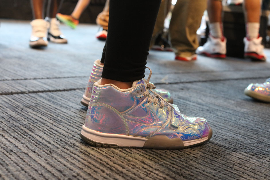 sneaker-con-detroit-august-on-feet-106