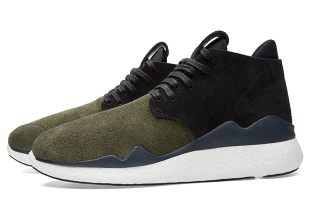 Y3 Desert Boost Night Cargo Black 0