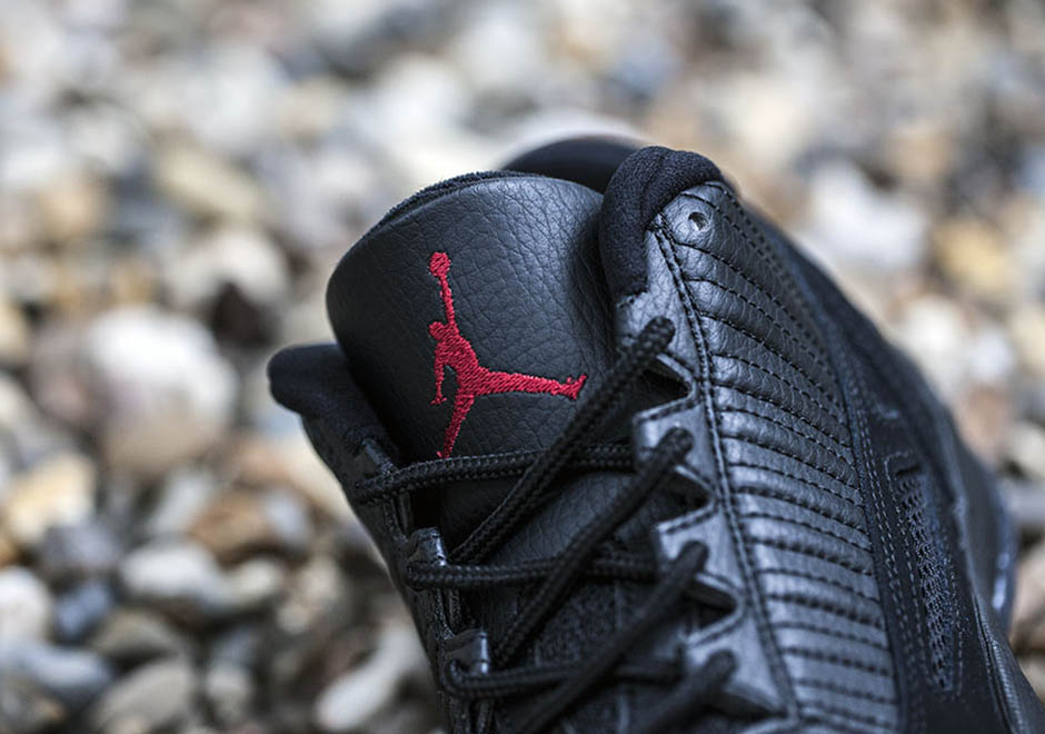 Air Jordan 11 Low Black Red Referee Release Reminder 3