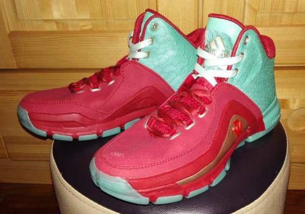 Here's What John Wall Is Wearing This Christmas