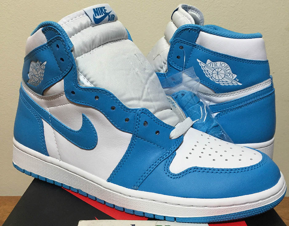 Air Jordan 1 Og Carolina Team Early 2