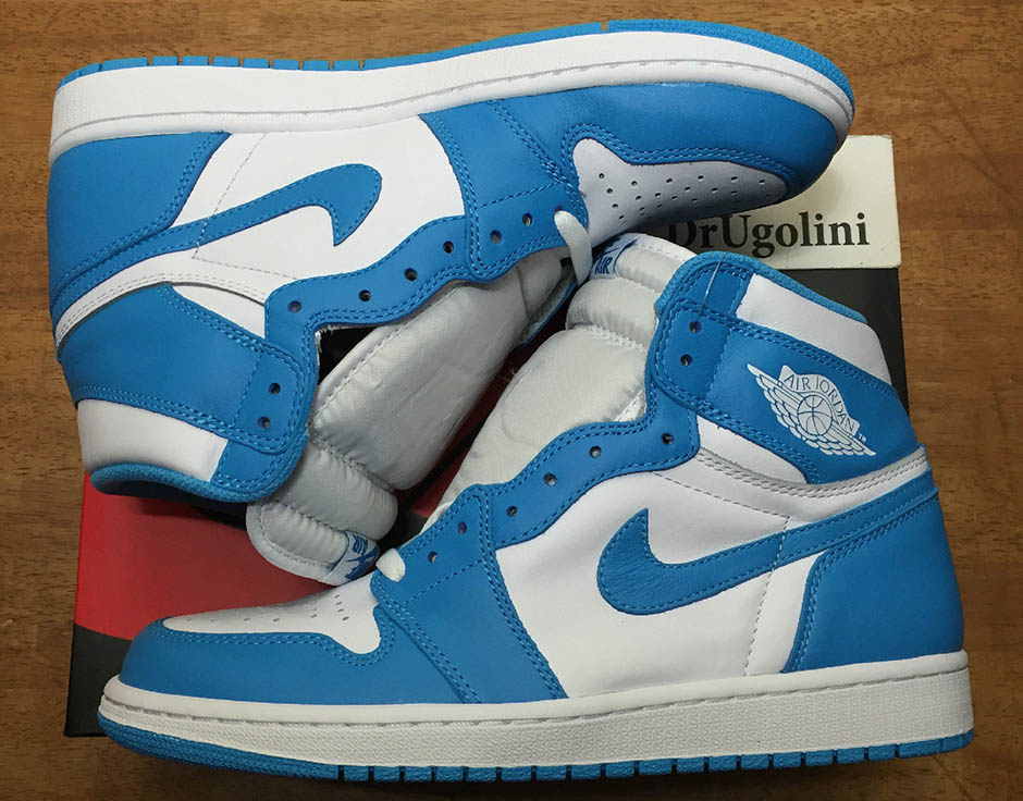 Air Jordan 1 Og Carolina Team Early 3