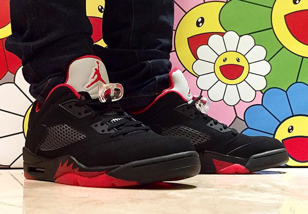 Air Jordan 5 Alternate On Foot Look 01